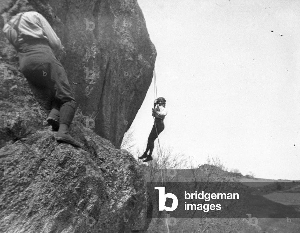 France, Rhone-Alpes, Isere (38): A rock climbing, an abseiling descent, 1925