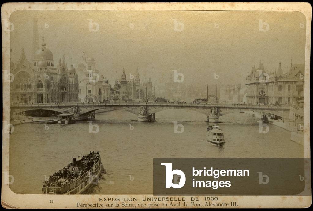 France, Ile-de-France, Paris (75): World Exposition: perspective on the Seine, view taken downstream of the bridge Alexandre III, 1900
