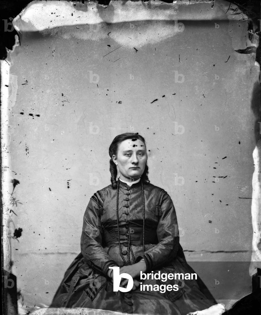 France, Centre, Indre-et-Loire (37), Saint Cyr sur Loire (Saint-Cyr-sur-Loire): portrait of a woman, 1865