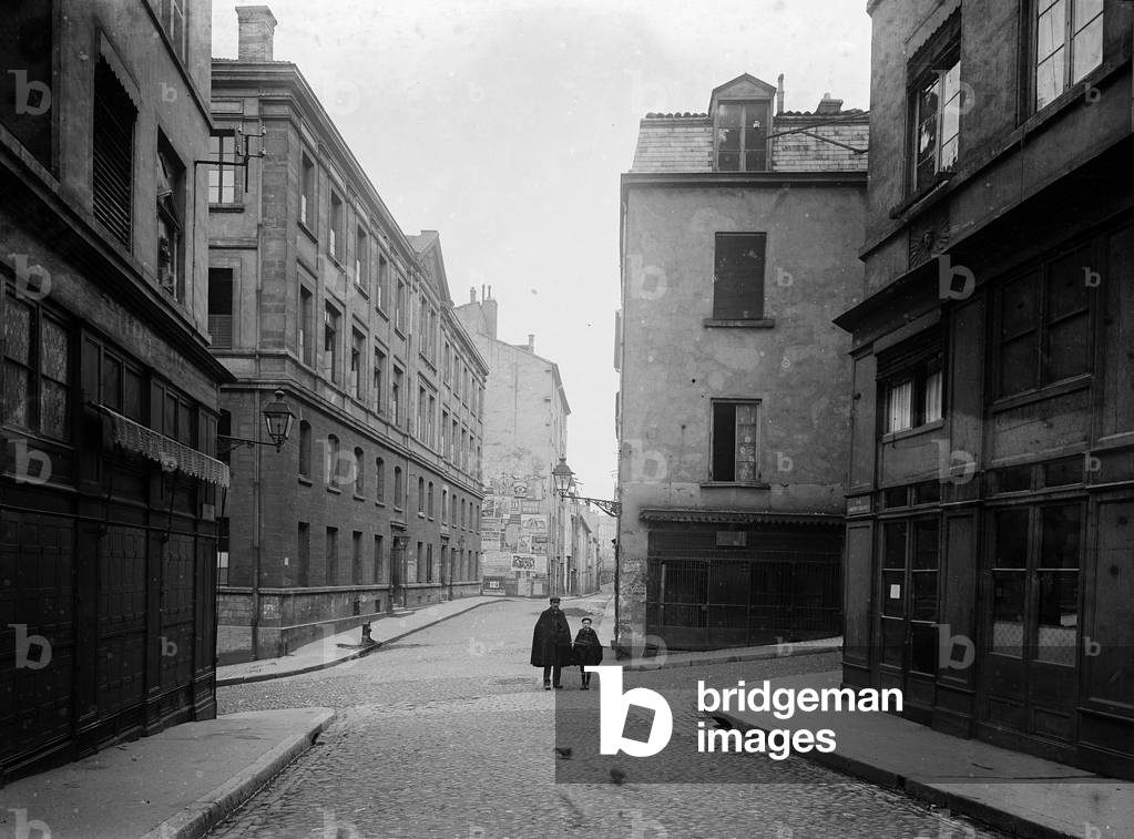 France, Rhone-Alpes, Rhone (69), Lyon: district la Grande cote, rue Imbert-Colomes, 1907 - posters: chocolate Menier, Suze, le progres soldate, will be published Sunday album souvenir of the feasts of May 1907 photos of personalites 182 portraits including the King of England and the President of the Republic