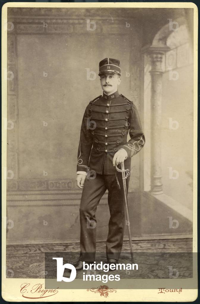 France, Centre, Indre-et-Loire (37), Tours: Studio portrait of a soldier in uniform from the 32nd, 1890