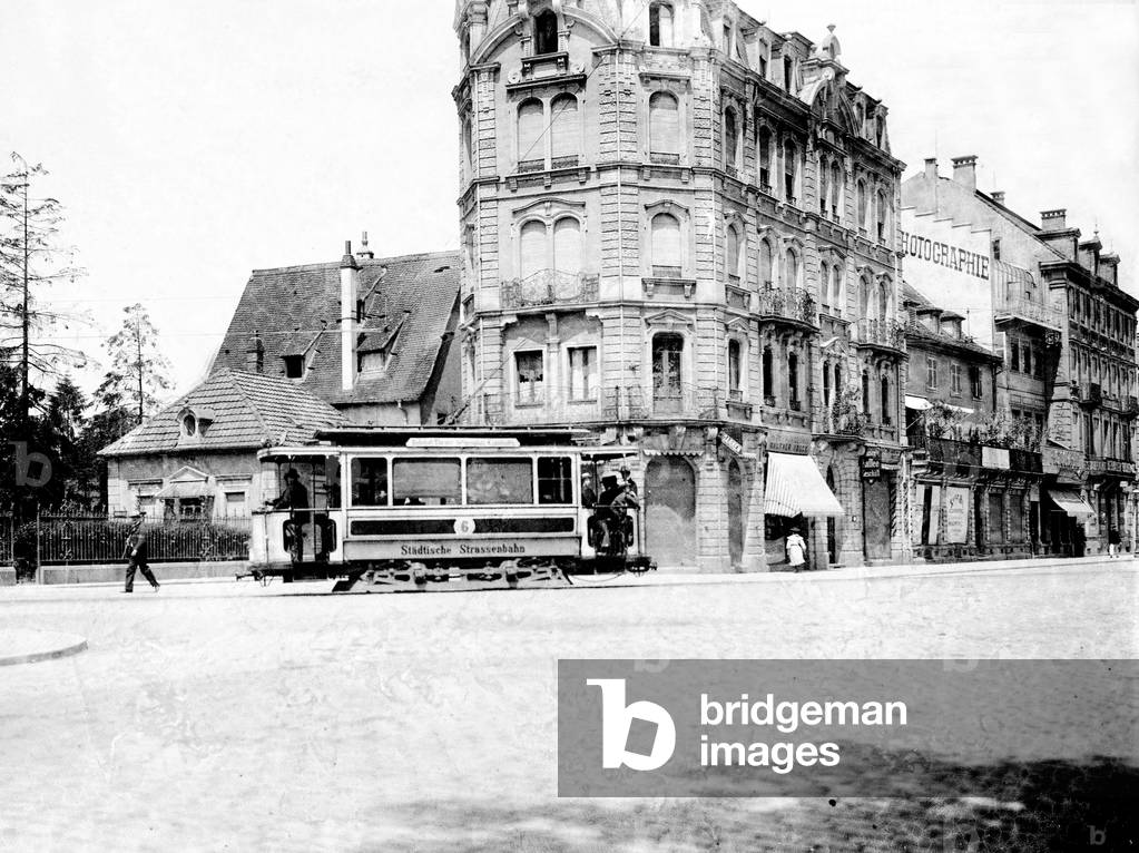 France, Alsace, Bas-Rhin (67), Strasbourg: in Strasbourg occupied by the Germans, the electric tram, 1900 - tram no. 6: STADISCHE STRASSBAHN