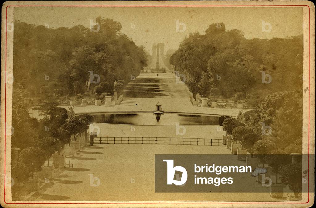 France, Ile-de-France, Paris (75): Champs Elysees, view of the Tuileries basin, 1865