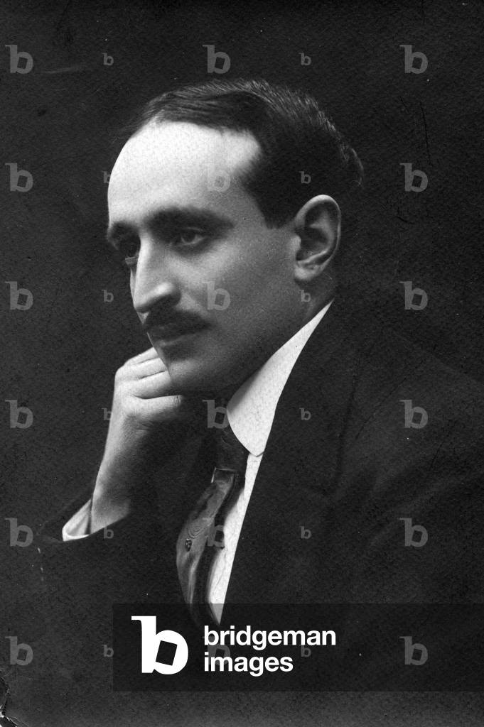Bild von Fotografie "Porträt von Alberto Santos-Dumont (Santos Dumont) (1873-1932) 1920" 1873, b/w