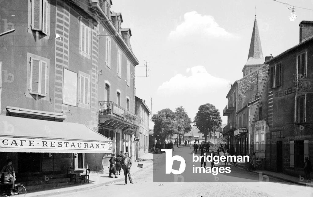 France, Midi-Pyrenees, Lot (46), Capdenac: avenue de la gare, 1930