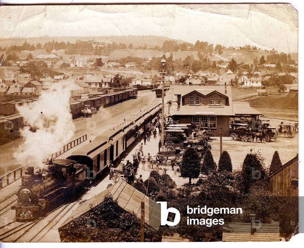 USA, Santa Cruz: Santa Cruz Railway Station, 1885 - Santa cruz Express Transfer, Ocean villa hotel