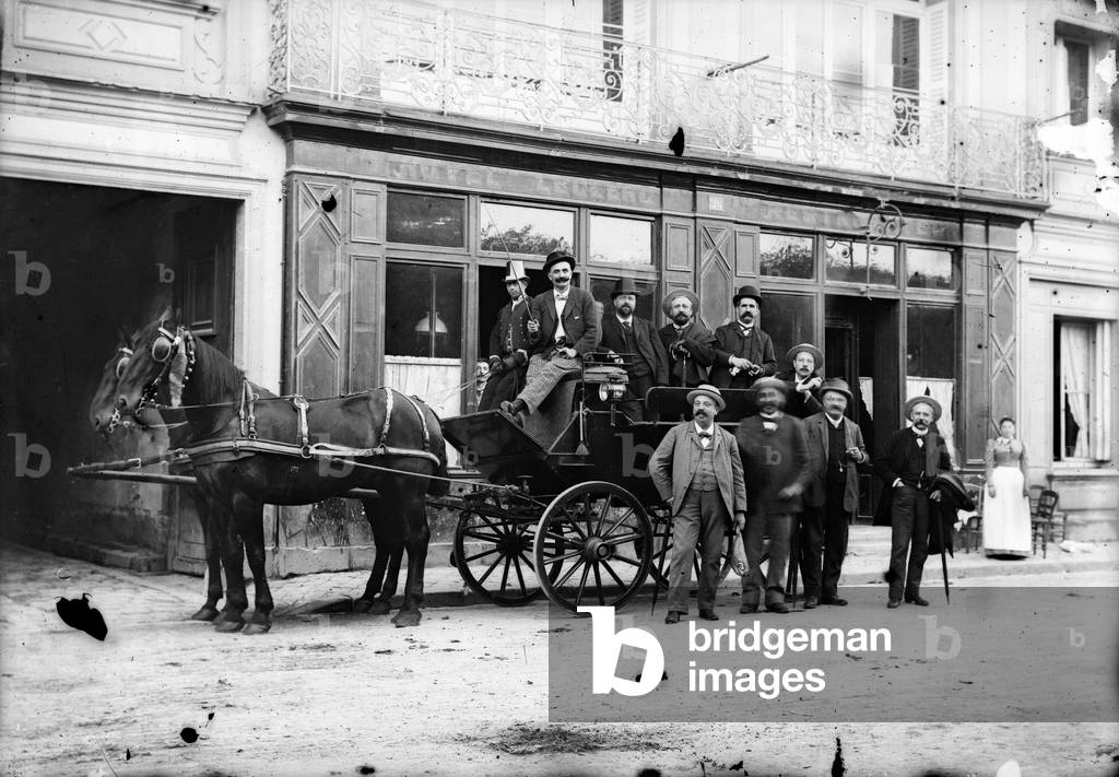 France: a hippomobile car with coachman and passengers, 1890 - commerce: the hotel Leclerc, restaurant at n°26