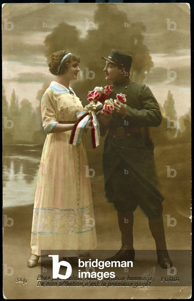 First World War: France, Postcard, a woman and her child thinking of her husband, 1916, dear little soldier, receives this sweet tribute of my affection, it is the precious pledge