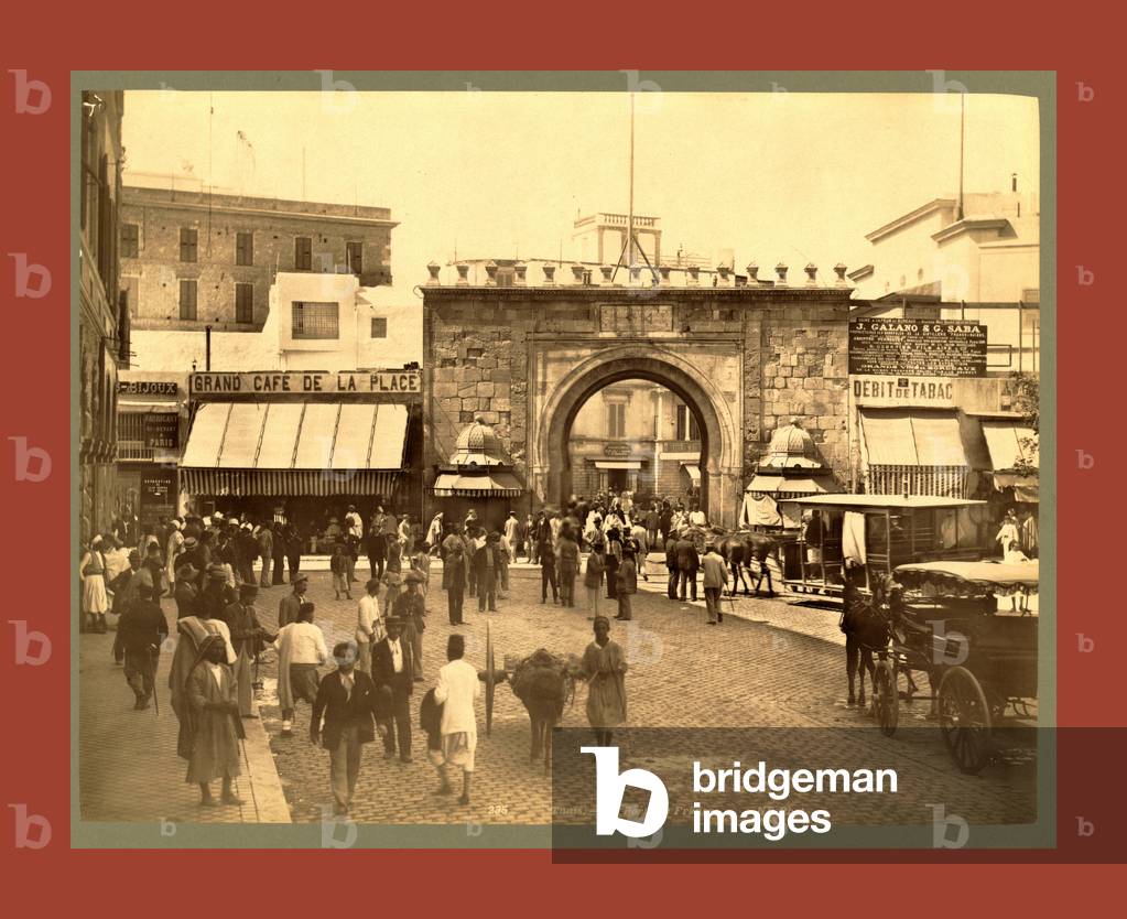 Tunis, La Porte de France, Tunisia, Neurdein brothers 1860 1890 ©LisztCollection/Leemage 