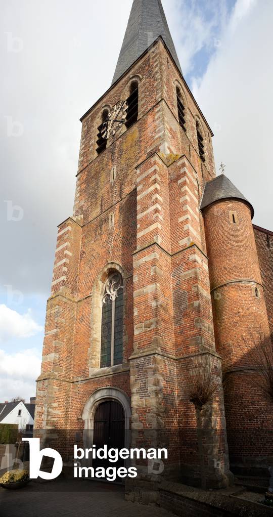 Parish church Michelbeke (Parochiekerk Sint-Sebastiaan). West façade. 1792-1794