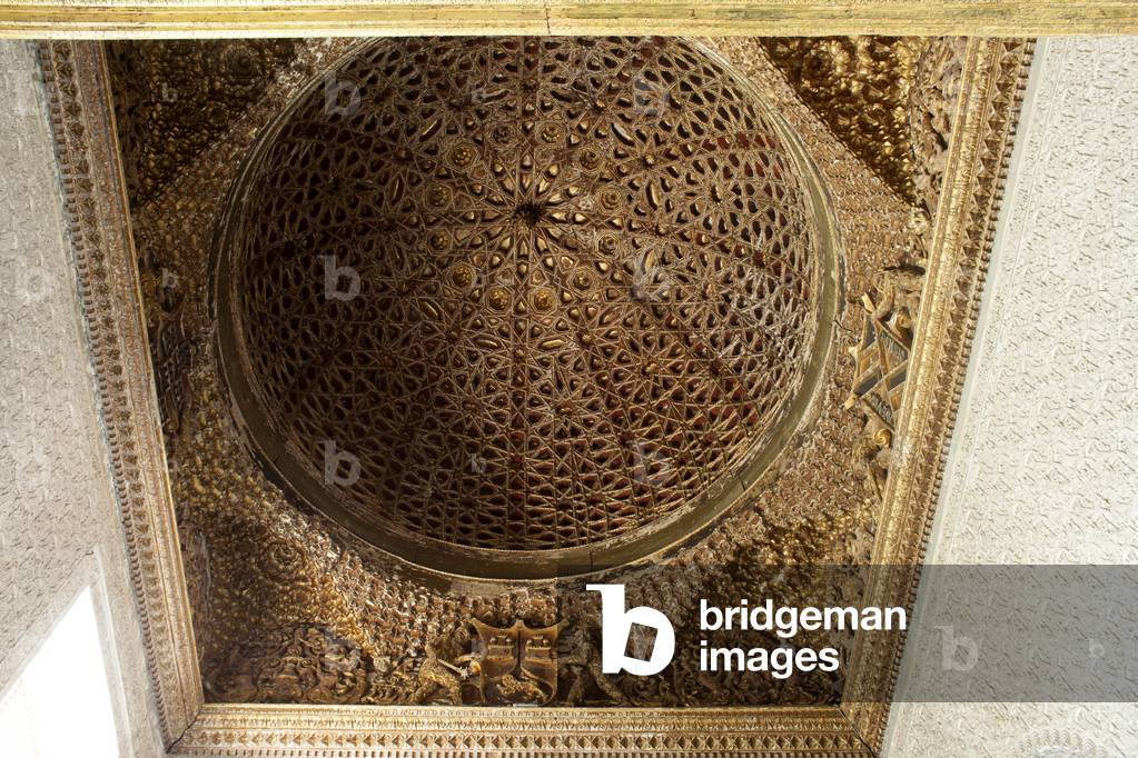 Palace (Casa de Pilatos. Interior. The access to the the upper gallery. The dome. Stucco. Mozarabic.