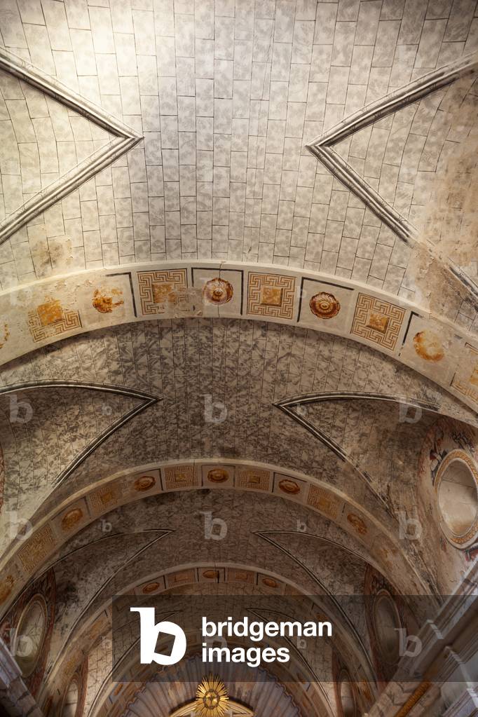 Madrona, parish of Saint Peter (parròquia de Sant Pere). The church (Església Sant Pere). Interior. The nave. The vaults. Baroque.