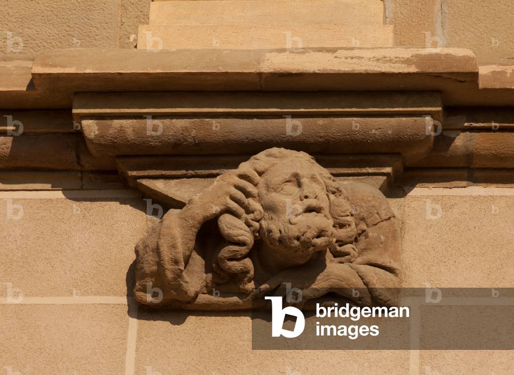 Sanctuary (Cova de Sant Ignasi). The church. Exterior. south façade. Detail. A corbel. Baroque. 18th century.