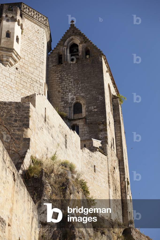 The castle or palace (Palais de l'évêque de Tulle). Exterior. The tower.