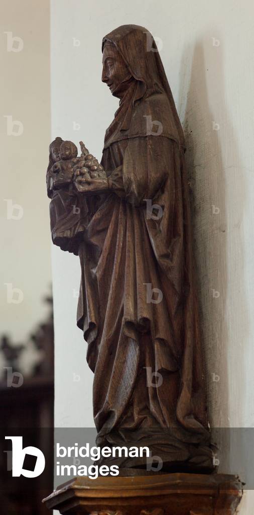 A statue. Virgin and Child with Saint Anne.