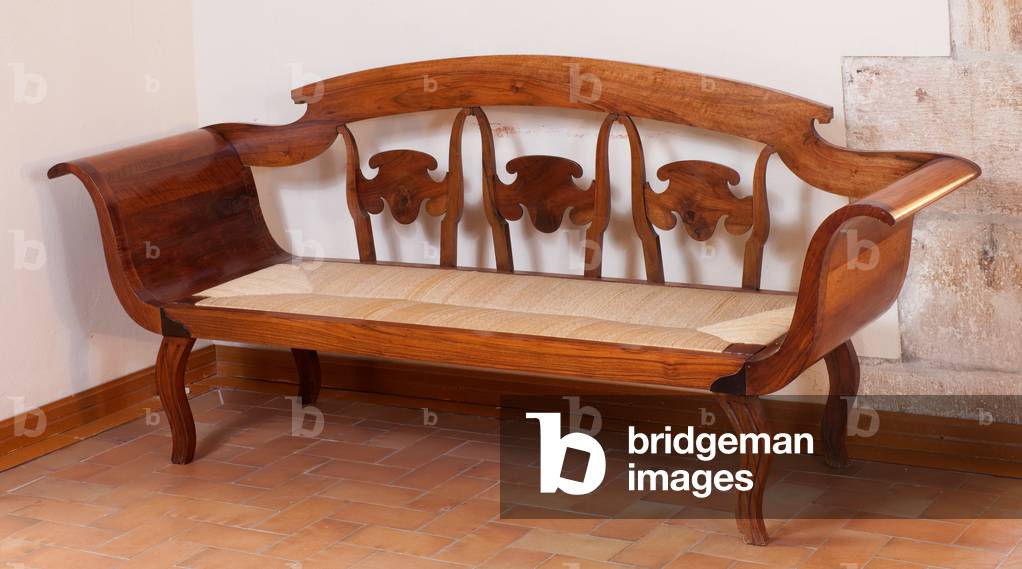 Museum Museu Comarcal de l'Urgell. A seat. Wood. Modernism.