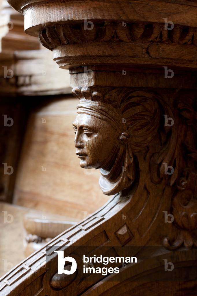 Collegiate church. Interior. Choir. Seating. Renaissance. Wood. Detail. Sculpture.