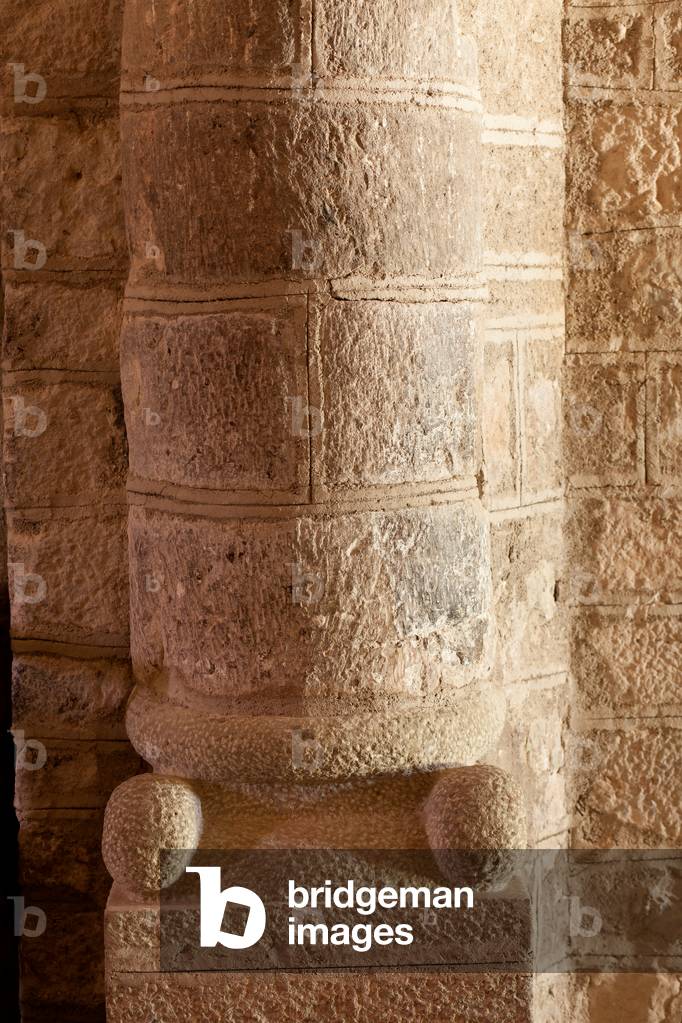 Church (Església de Sant Esteve). Interior. The nave. A column basement. Romanesque. 11th century.
