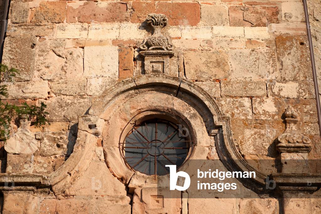 Collegiate church (Colegiata de Santa Maria de la Asunción). Exterior. West entrance portal. Baroque.