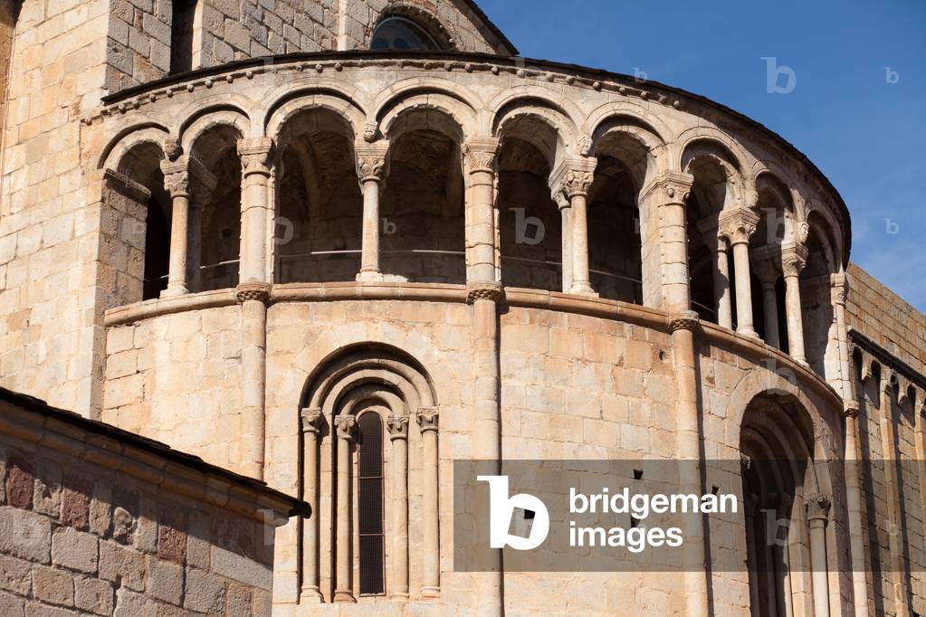 Cathedral. Exterior. The apse. Romanesque. 12th century.