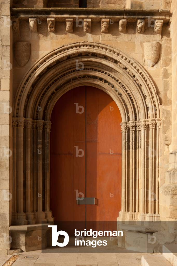 The old cathedral (La Seu Vella). The portal of the chapel (Capella de Jesús o Sescomes).