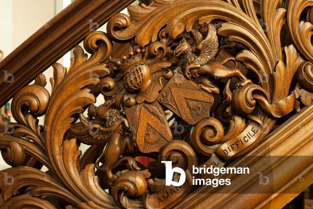 Church (Kerk Onze-Lieve-Vrouw Geboorte). Interior. The pulpit.