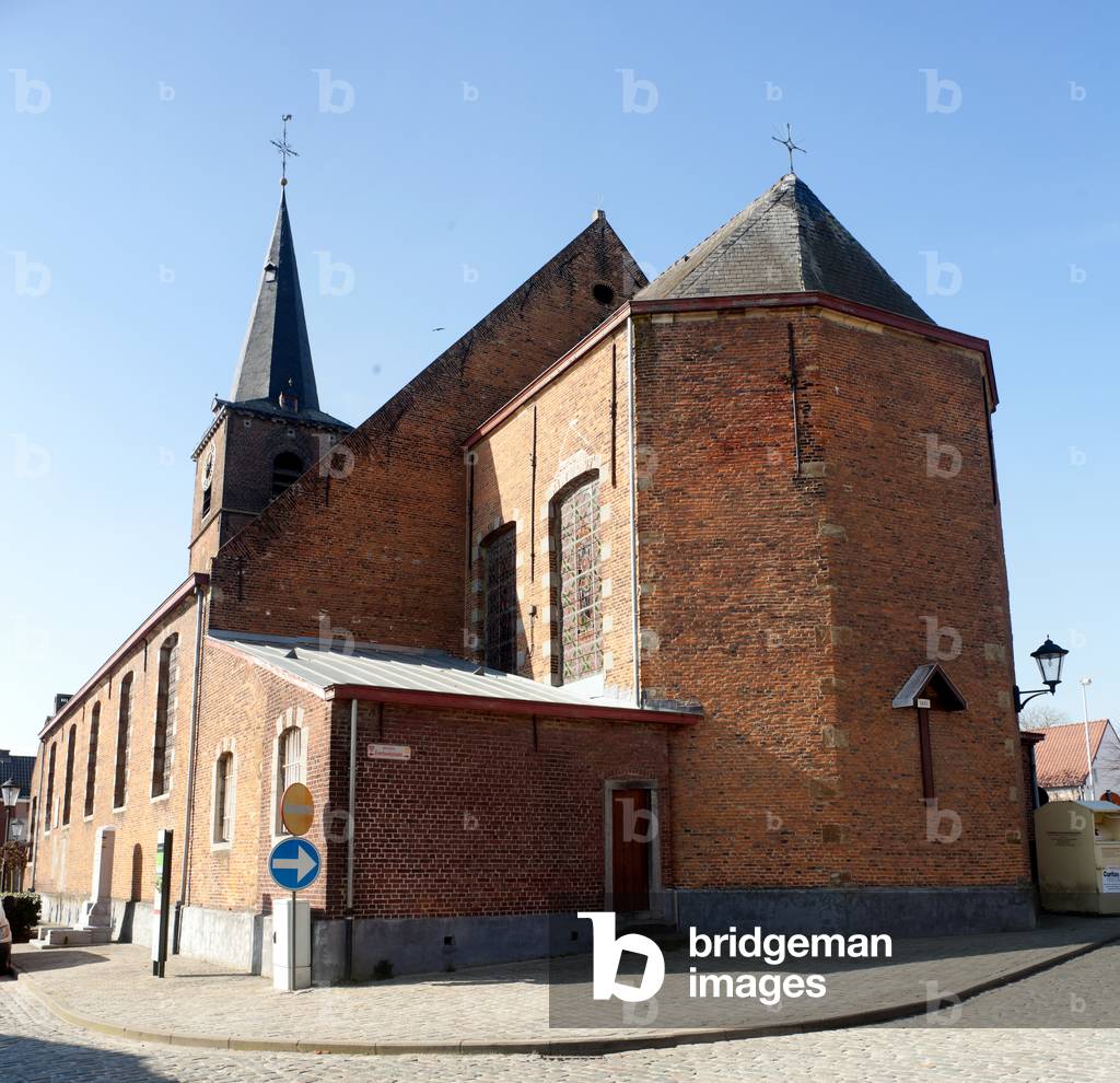 Parish church Everbeek-Beneden, (Onze-Lieve-Vrouwkerk). Exterior. The apse.