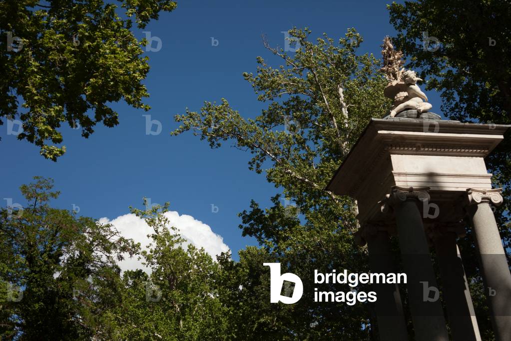 The prince’s garden (Jardín del Principe). The entrance gate.