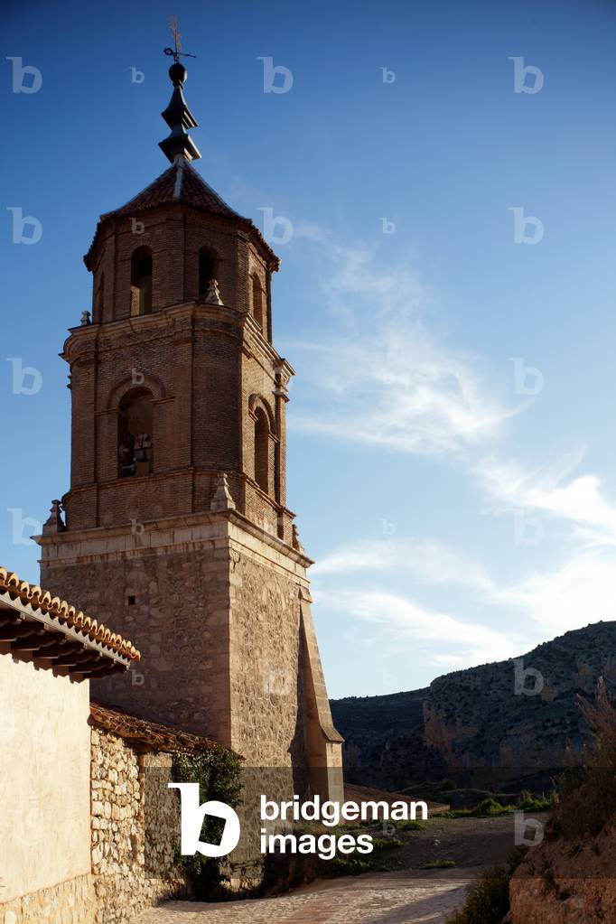 Parish church (Iglesia Santiago). The tower.