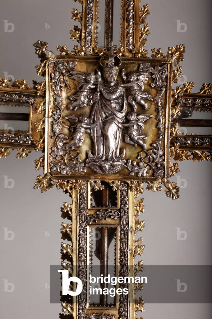 Parish museum. A procession crucifix. Reverse. Detail. Centre. Silversmithing. 1440 - 1450.