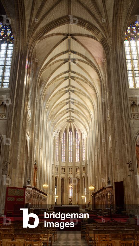 Cathedral (Cathédrale Sainte-Croix). Interior. The choir. Gothic. Reconstruction 17th - 19th century.