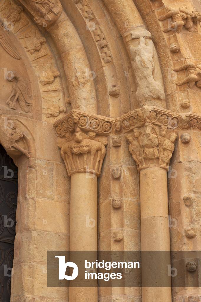 Church Església de Santa Maria de Covet. Exterior. West façade. The portal. Detail. Romanesque. 12th century.