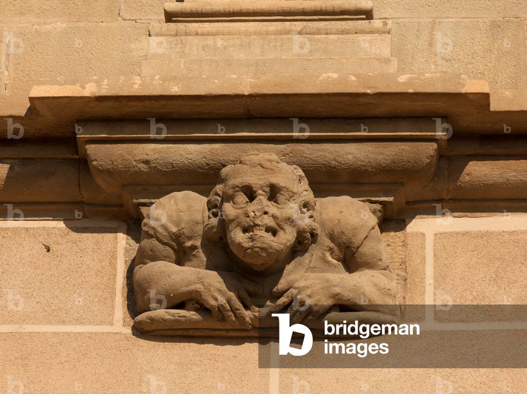 Sanctuary (Cova de Sant Ignasi). The church. Exterior. south façade. Detail. A corbel. Baroque. 18th century.
