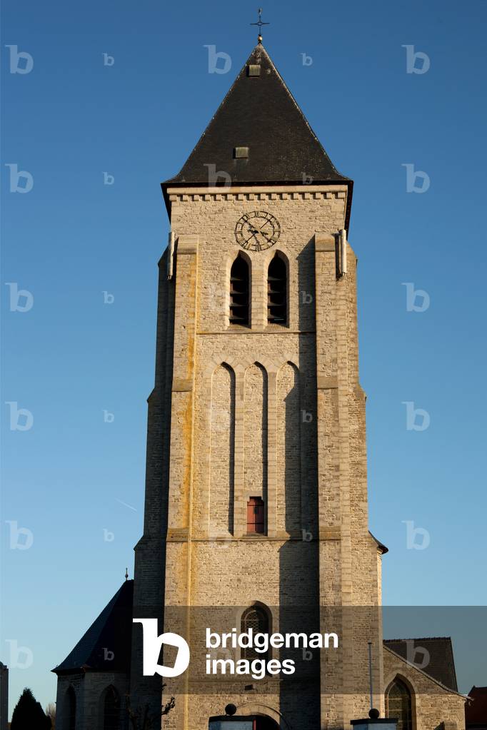 Petegem. Parish church (Sint-Martinuskerk. Exterior. West façade and tower. Built ca 1290. Scheldt Gothic.