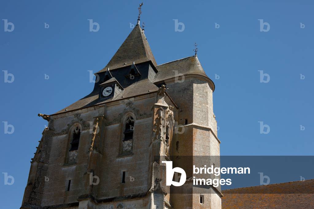 Parish church (L'église Saint-Martin). Exterior.