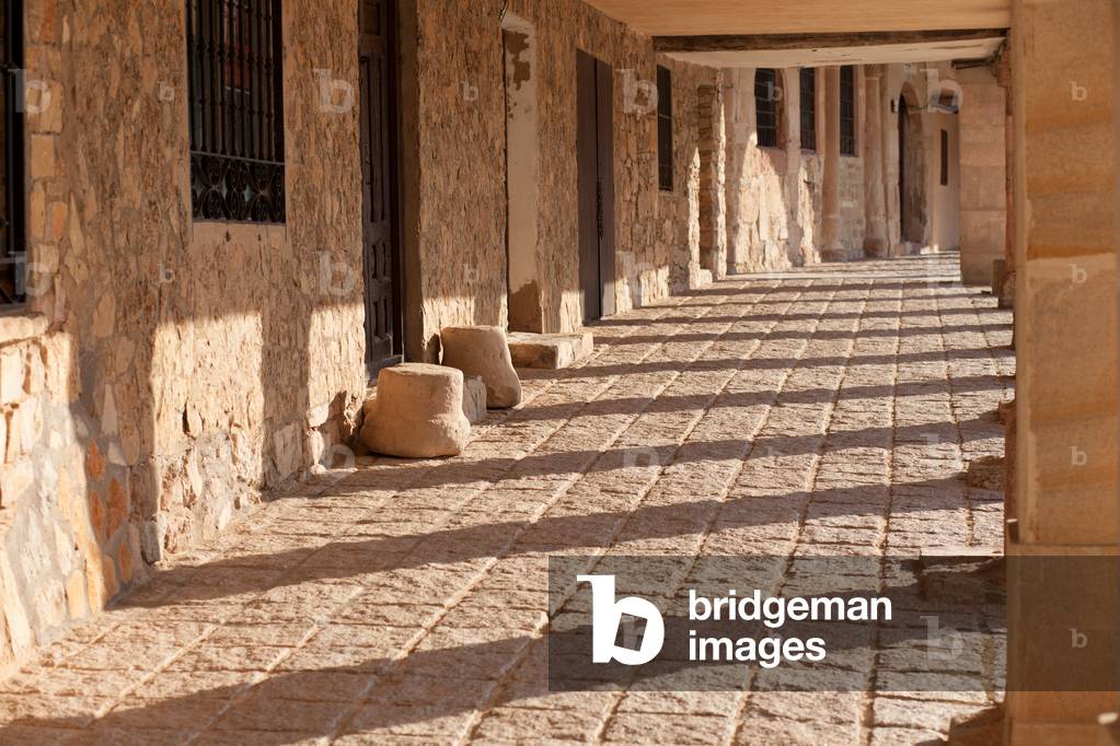 The main square (La Plaza Mayor). A gallery.