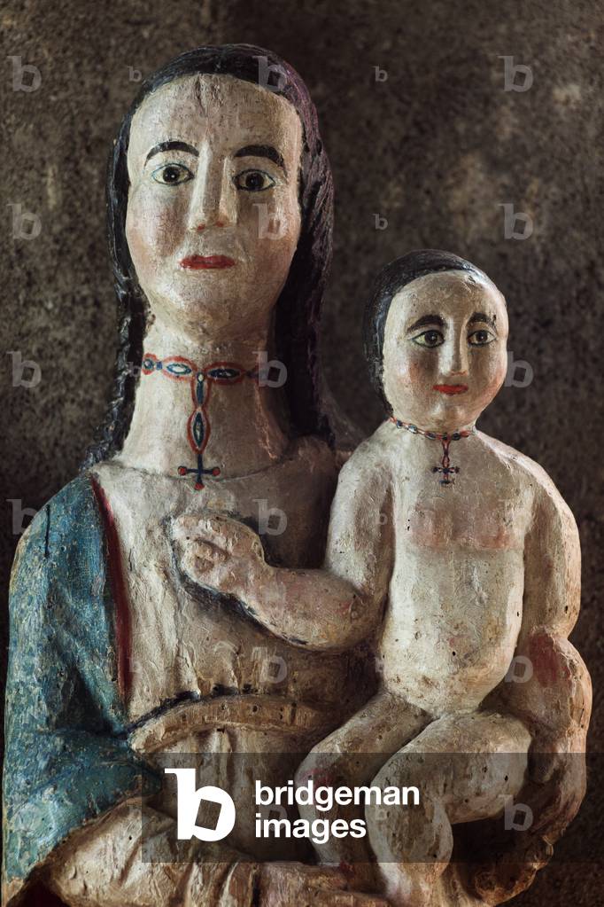 Church (Église Saint-Sauveur). Interior. A statue. Madonna with Child. Polychrome wood.