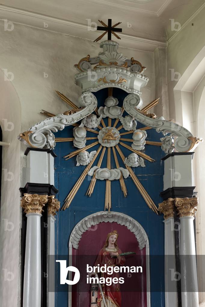 Paulatem, Parochiekerk Sint-Gangulfus. Interior. Altar left. Detail.