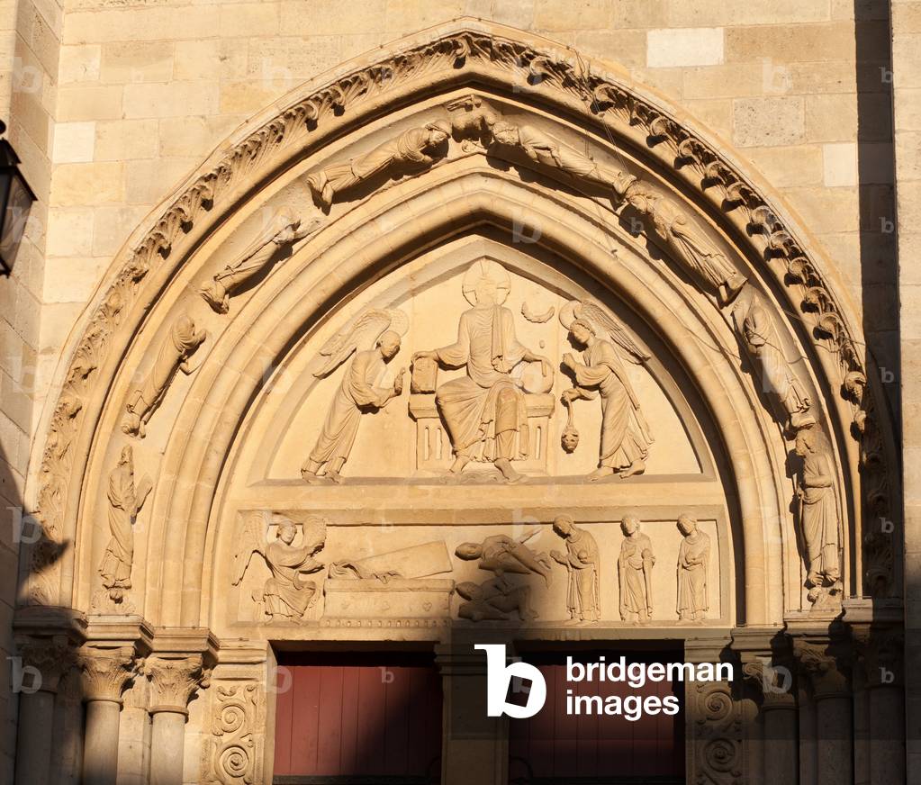 Callegiate church (Collégiale Notre-Dame). Exterior. West façade. Gothic. 12th - 13th century. North portal.