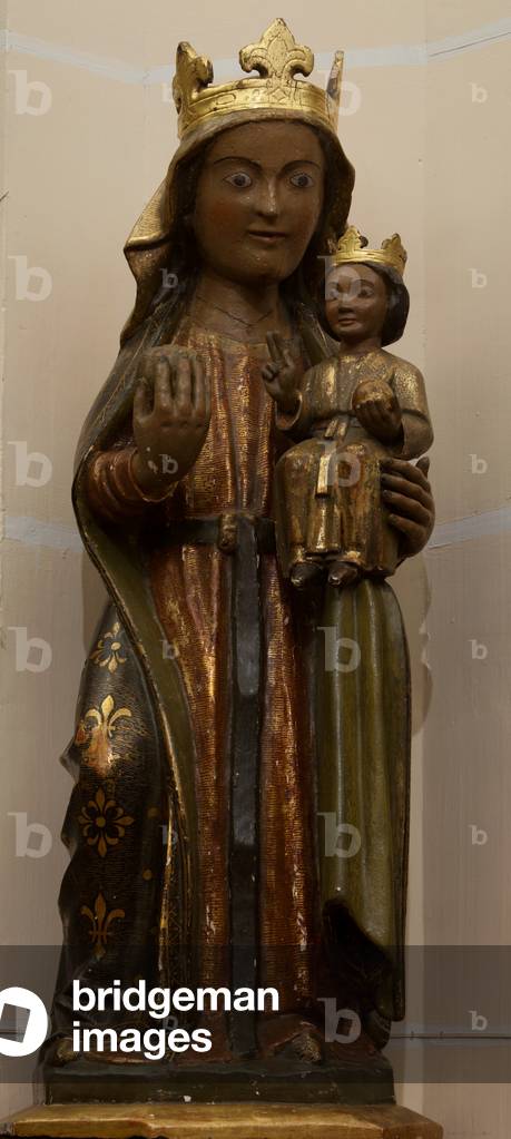 Collegiate church (Colegiata de San Millán de la Cogolla). Interior. Statue. Madonna with Child. Polychrome stone.