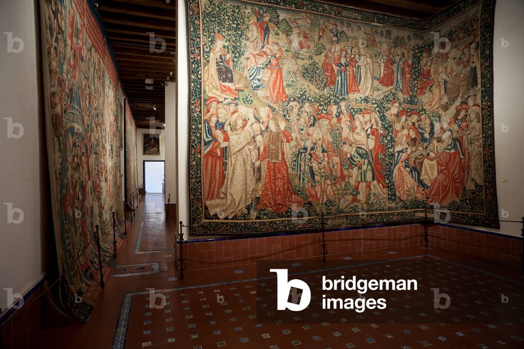 The cathedral. The tapestry museum. Interior.