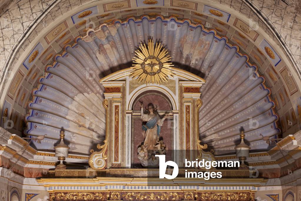 Madrona, parish of Saint Peter (parròquia de Sant Pere). The church (Església Sant Pere). Interior. The high altar. Detail. Top. Baroque.