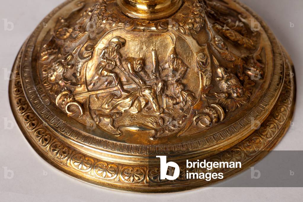 Metalsmithing. Chalice. Gift of canon A. Le Vaillant de la Bassarderie, dean of the cathedral chapter 1726 to 1758. 18th century. Detail bottom.