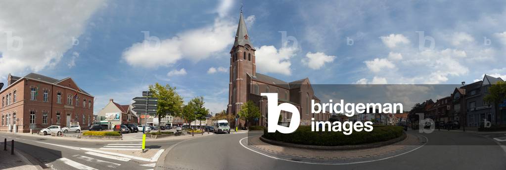 Mains square with the parish church (Sint-Eligiuskerk).