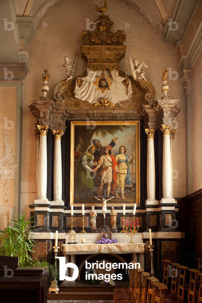 Parish church Opbrakel, (Sint-Martinuskerk). Interior. South aisle, altar.