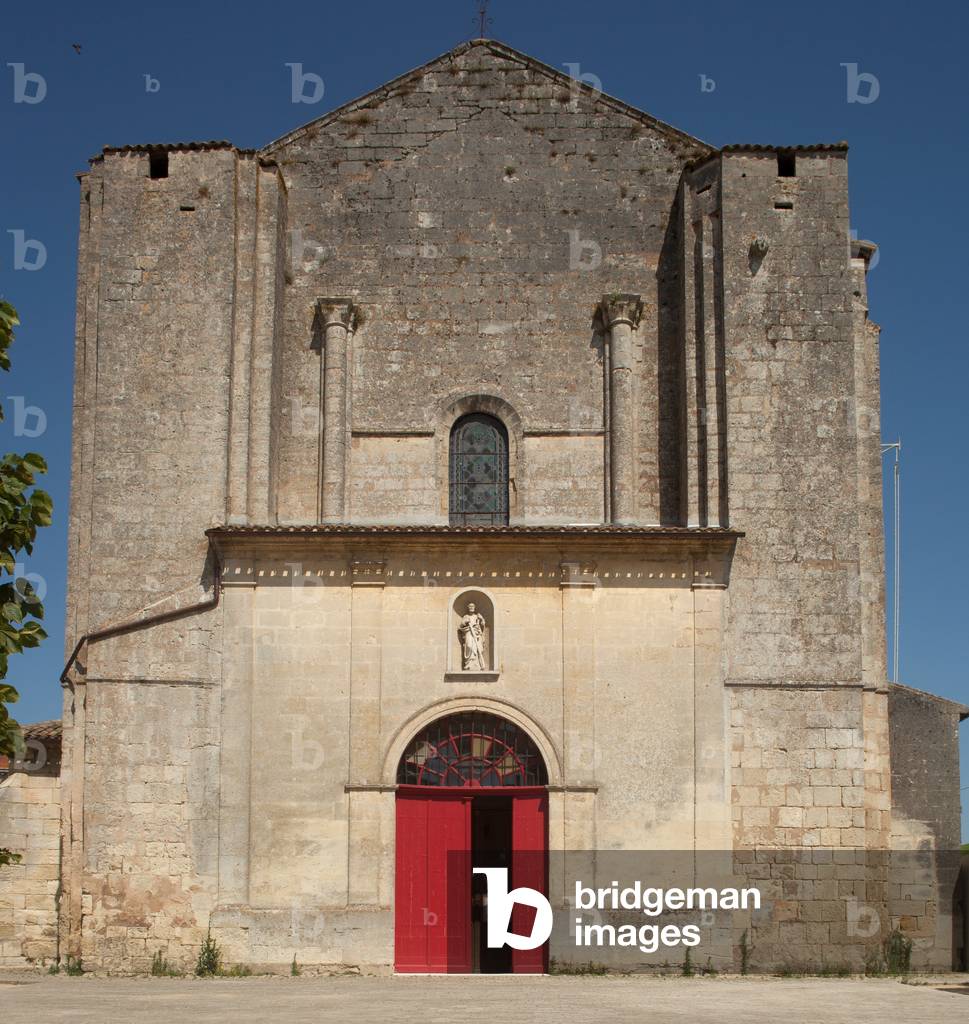 Parish church (Église Saint-André-du-Nom-de-Dieu de Saint-André-de-Cubzac). Exterior. West façade.