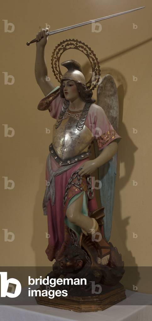 Parish church Conques, l'església de Sant Miquel de Conques. Interior. A statue. Saint Michael. Polychromed. 20th century?.