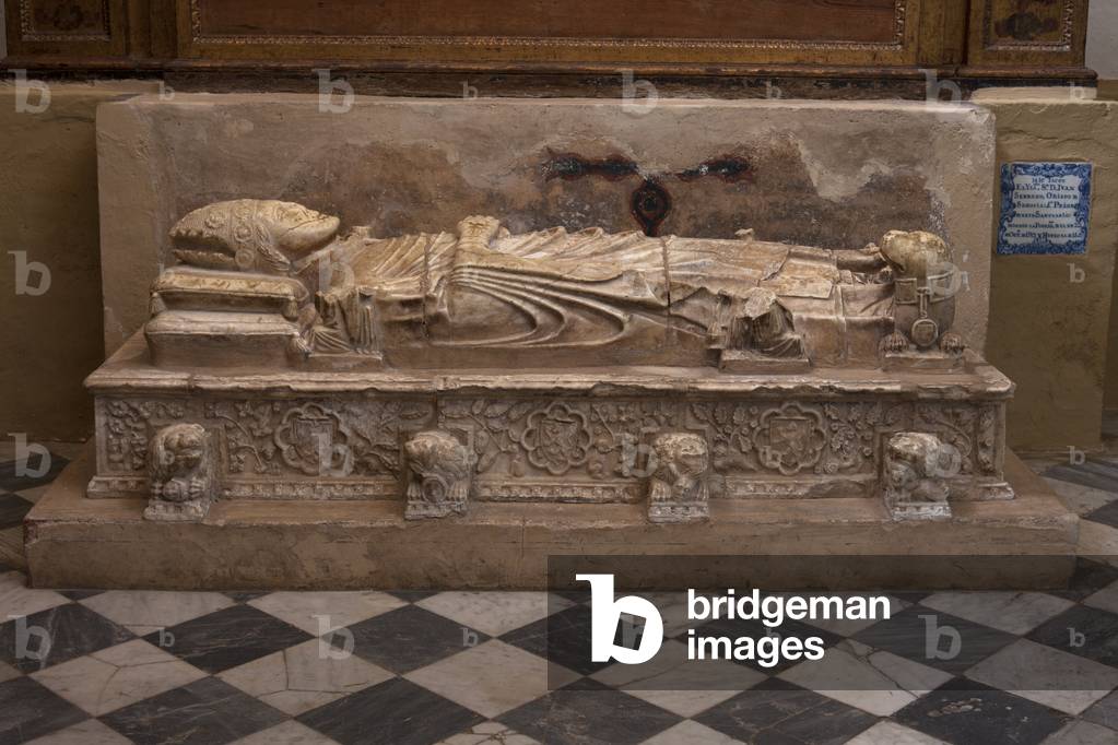 Tombstone, Real Monasterio de Santa María, Guadalupe, Extremadura, Cáceres, Spain (photo)