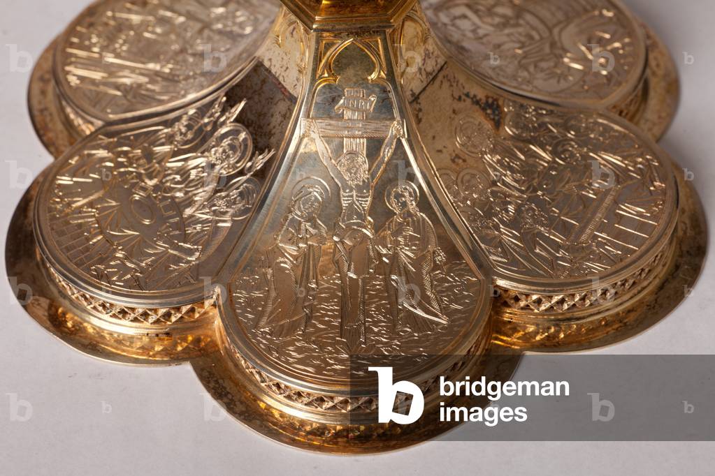 Chalice. Goldsmithing, jewellery, 19th century copy of 16th century original. Detail bottom.
