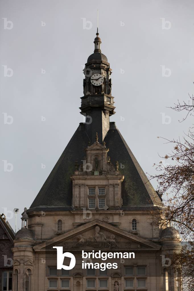 A private house façade. 20th century.